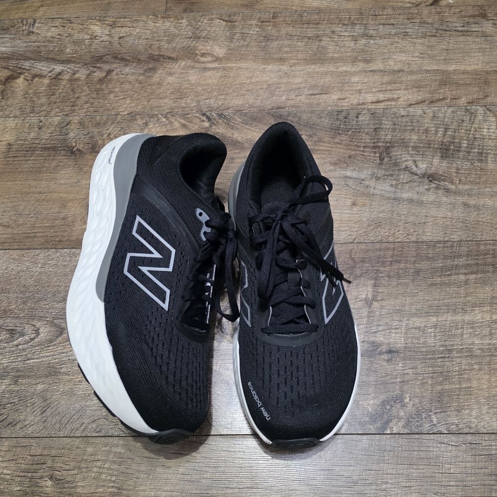 New Balance Fresh Foam 1540 Rollbar  Sneakers Women Size 10